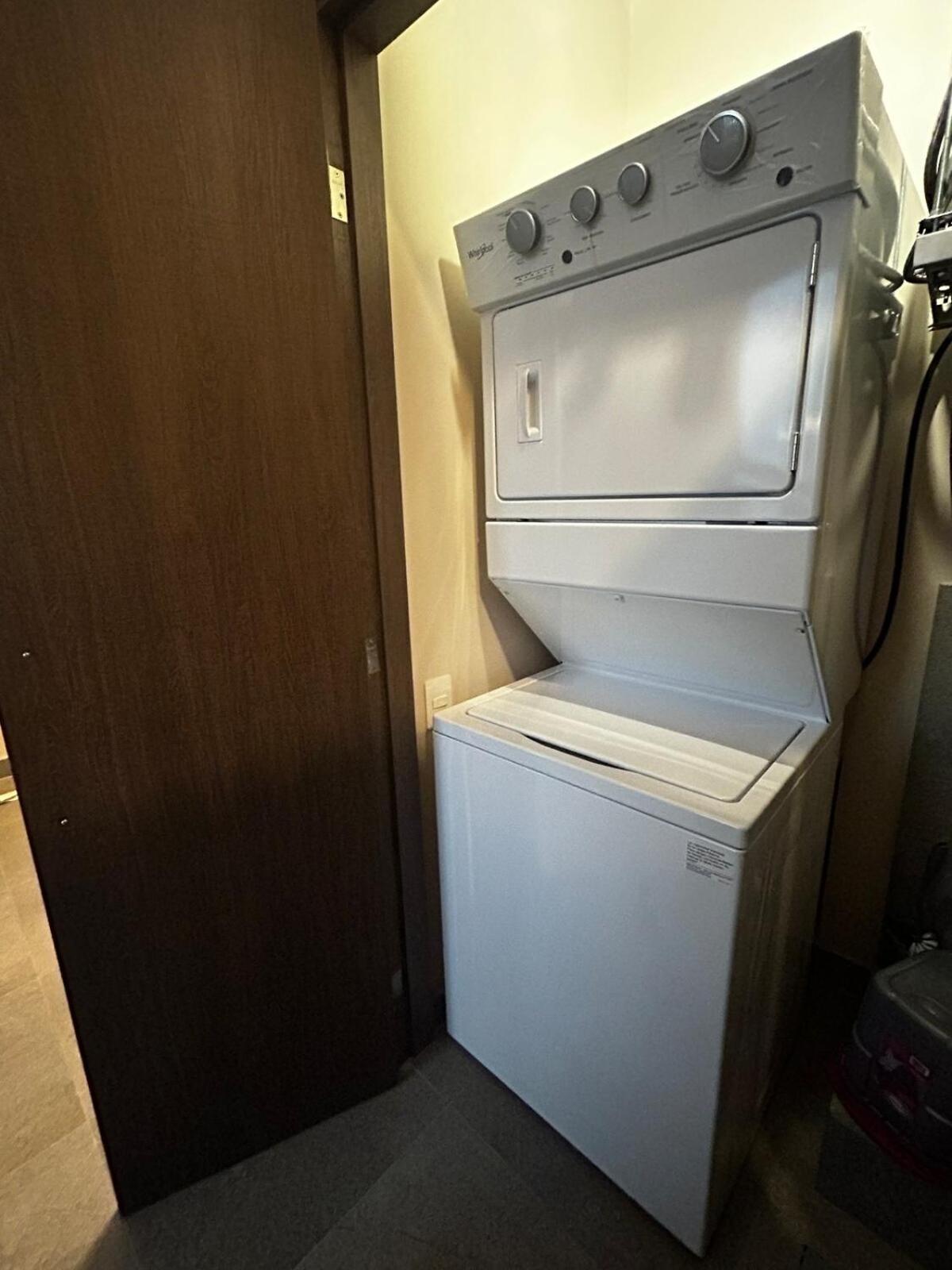 Departamento De Lujo, En El Centro De Mty Apartamento